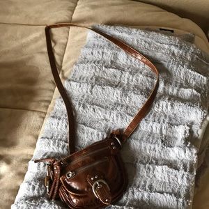 brown strap purse